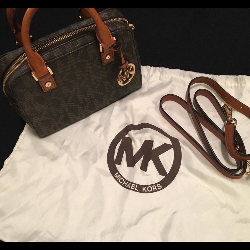 Michael Kors Mini Crossbody (Used)